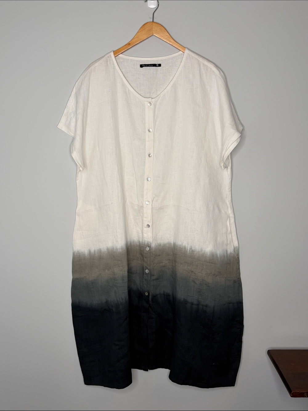 Women's Button-Front Ombre Maxi Dress - White to Black 2X